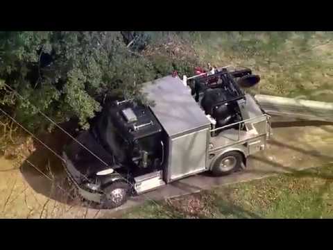 Bomb disposal unit removes explosives from Cobb County home - YouTube
