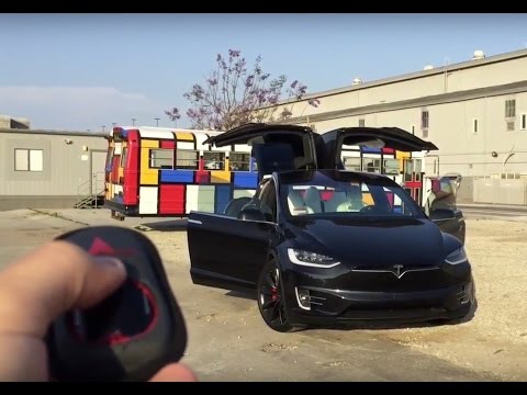 Vídeo: Tesla Lanza La Actualización Del Modelo X V7.1 Para Mejores Controles De Las Puertas Y Asientos Del Ala De Halcón