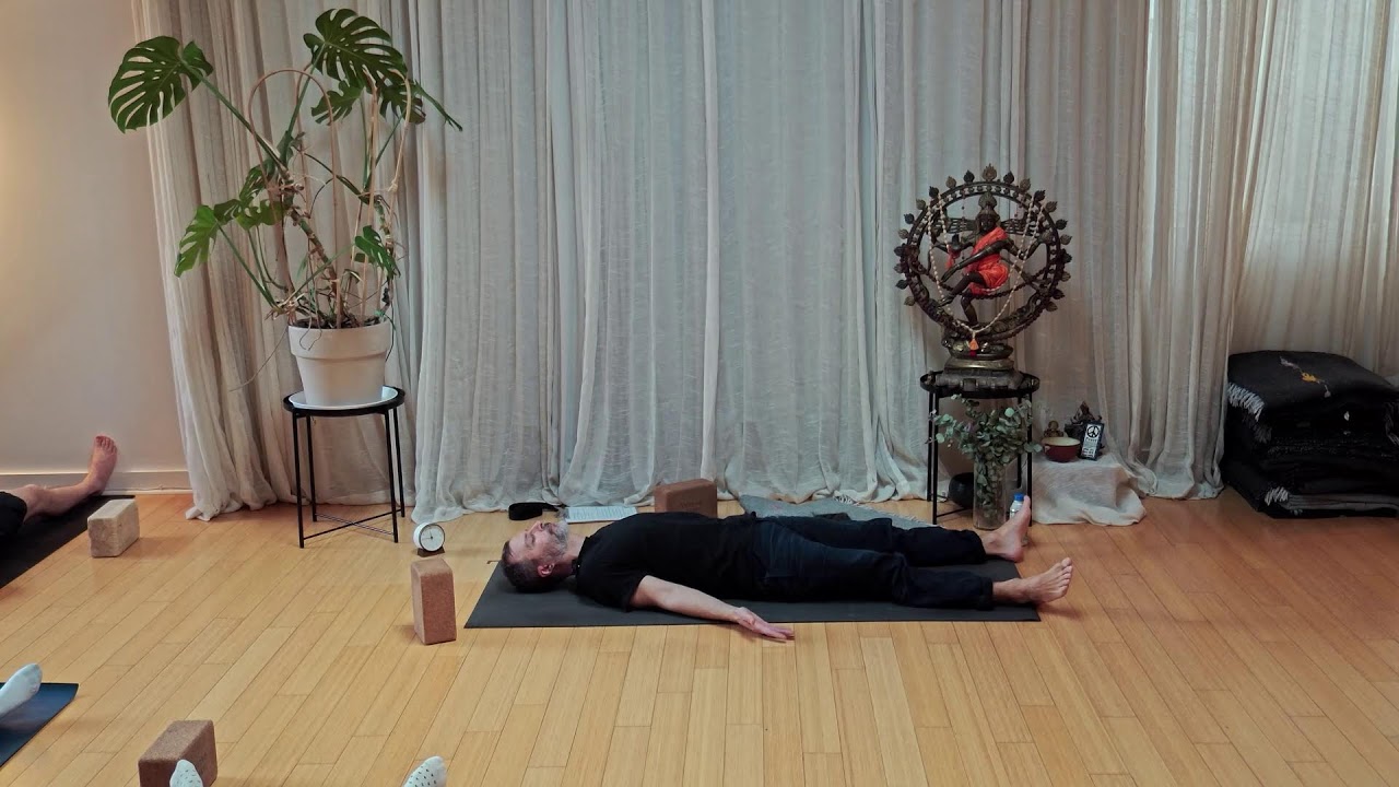 Three Queens Yoga Classes Live