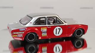 Revoslot 0305 Ford Escort MK I Stewart #17 Analog / Carrera Digital 132