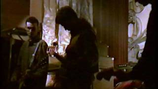 clockwork - "Strawberry Star" (3º tema no Milenário Bar ´Bar do Jesus´ em Guimarães 1996)