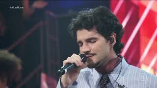 Jão canta Por Você no Altas Horas