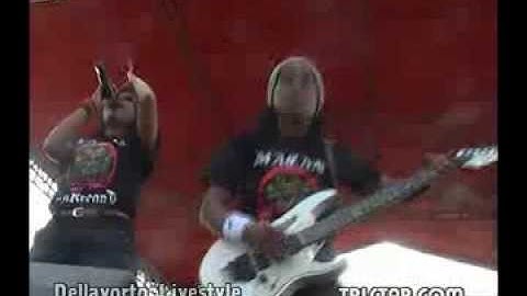 Niken Aprilia - Kerangka Langit - Monata Live In Takeran 2013 - By Dellavorto Live Style