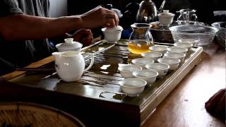 China Cha Dao Doujis Godfather Mr. Chen Hai Biao Brewing Nan Nuo Mountain Puerh Tea.