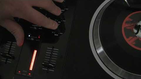 Numark NS7FX Mixer Section Overview