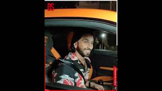 Neha Sharma Hot Gym Look. Neha Sharma Deep Cleavage Showing Look. Shanaya Kapoor Hot Look