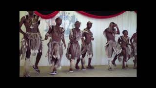 Ubuhle bamaQhawe ft Nanow-Ngathi Nguwe