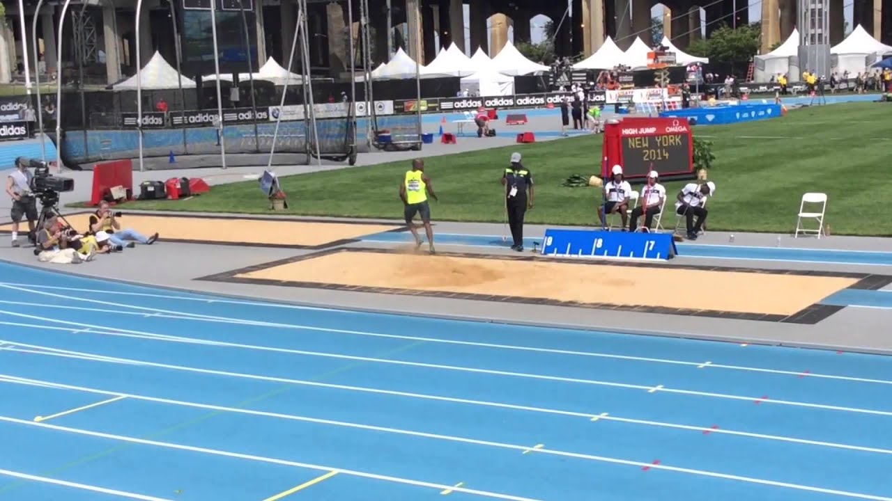 Jeff Henderson Long Jump 8.33