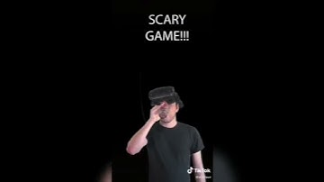 EddieVR getting scared while drinking water - EddieVR