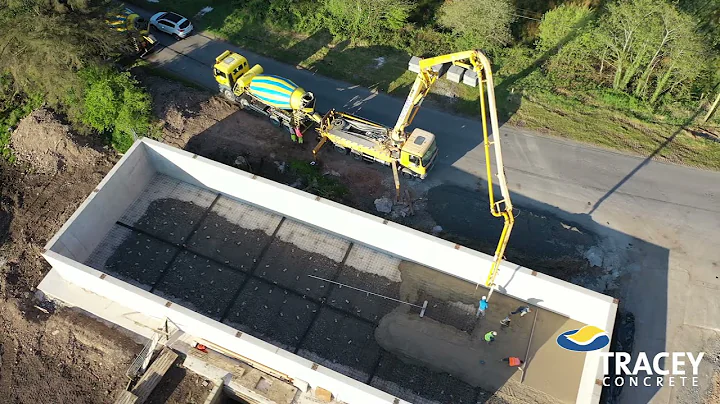 Tracey Concrete supply readymix and concrete pump to silo pit project.