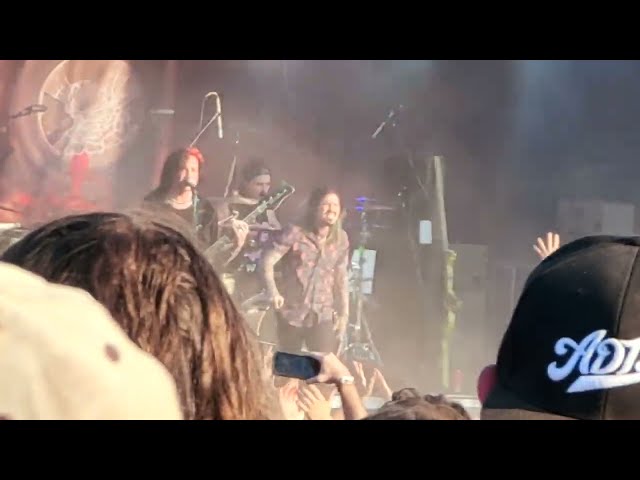 Escape the Fate | Invincible (live @ Blue Ridge Rock Festival 2021) class=