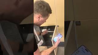 Parcel &amp; Delivery with Awaio Smart Lock