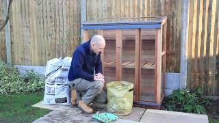 Growing Guide for a Small Greenhouse