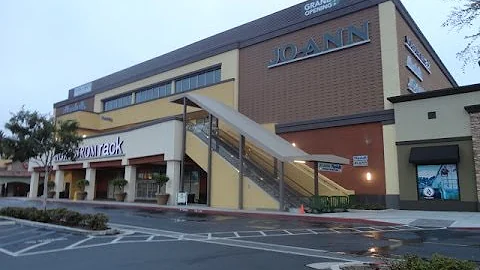 JoAnn Fabric & Craft Grand Opening at the Riversid...