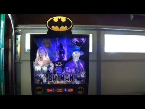 BATMAN PINBALL MACHINE