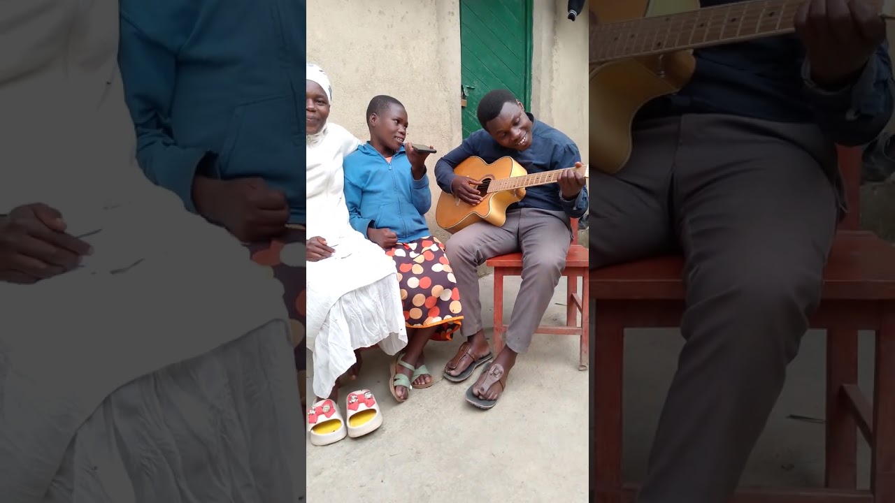 UMWAKA MUSHYA by Ismael Mugorozi 