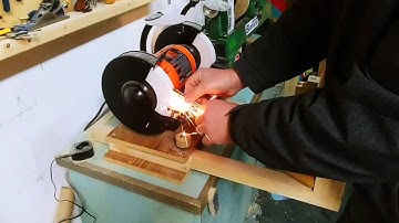 Sharpen Any Lathe Chisel/Quick And Easy Jig | Luther Woodworks