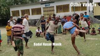 গ্রামের মুরুব্বিদের মোরগযুদ্ধ খেলা,মজার খেলা।Osthir Viral Tv 2021 screenshot 4