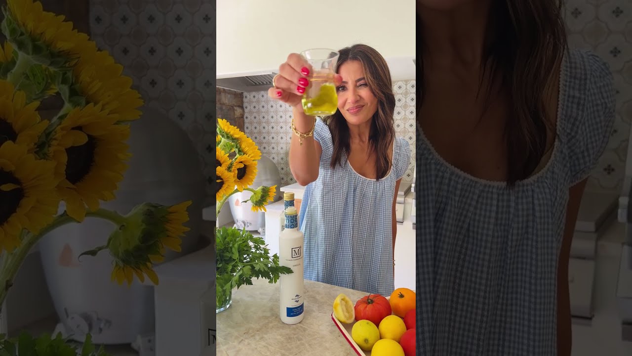 The “viral” olive oil shot? Mediterranean Nonnas have been doing this for centuries! #oliveoil