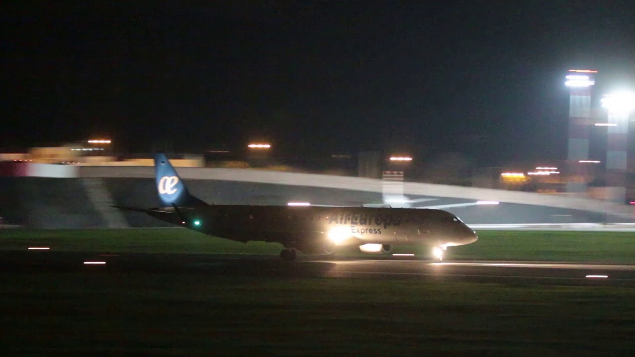 Aeropuerto de A Coruña. Operaciones nocturnas. camera iphone 8 plus apk