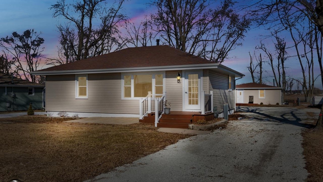 5101 W 1000N Rd, Kankakee, IL