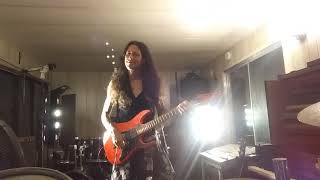 My OFFICIAL Spread Eagle Guitar audition. Switchblade Serenade. Hot For Waldo Approved!