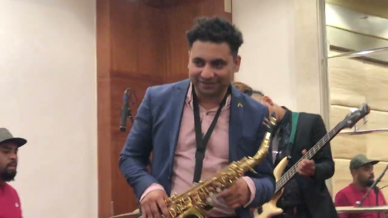 Sandy Sax & the Fusionist live