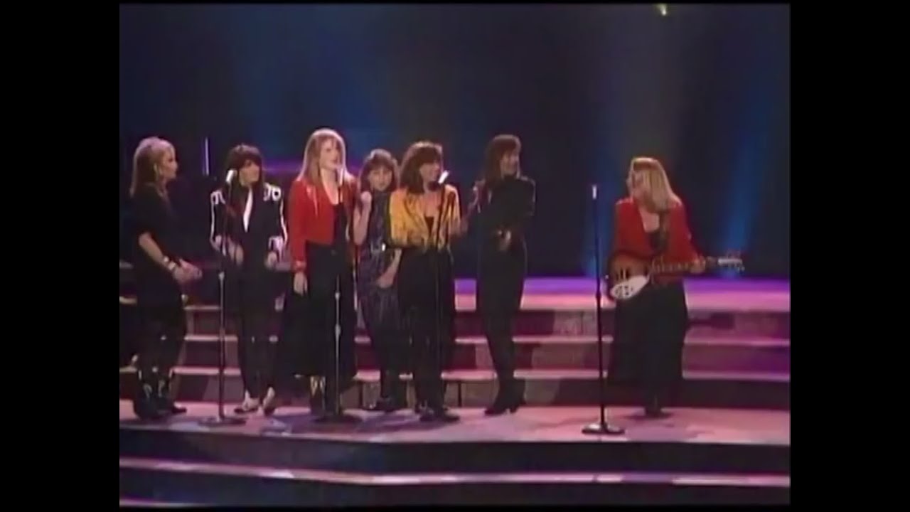 Emmylou Harris, Mary Chapin, Kathy Mattea, Patty Loveless, Suzy Bogguss, Trisha - Women Of Country