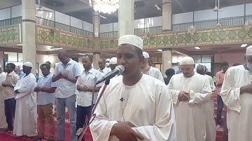 الشيخ أحمد عشي يبدع في تلاوة آيات من سورة فصلت