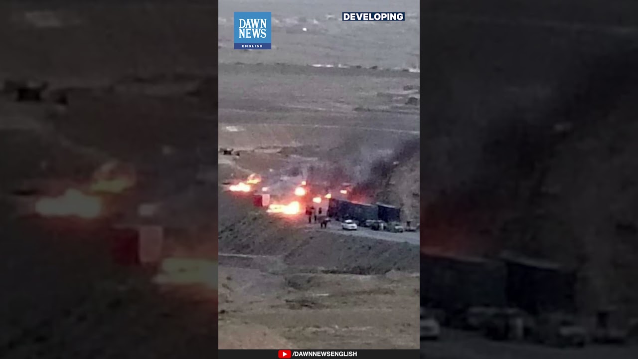 40 injured as Chaman protests take violent turn | Dawn News English