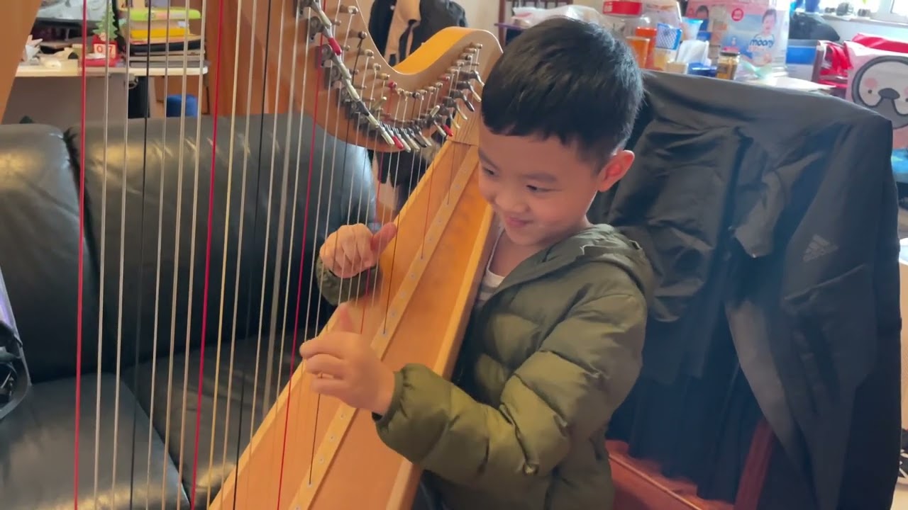 Mountain Stream Skaila Kanga ABRSM Harp Grade 2 (6 years old) YouTube