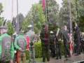 Alpini paracadutisti in commemorazione della liberazione