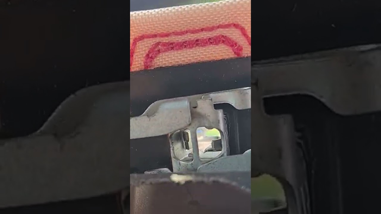 How to remove curtain airbag clips on Audi Q3 83A F3 YouTube