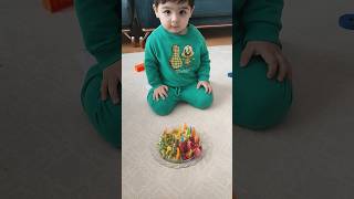 Bakın burda ne var 👶🏼🤣 #cutebaby #meyveler #görkem #fun