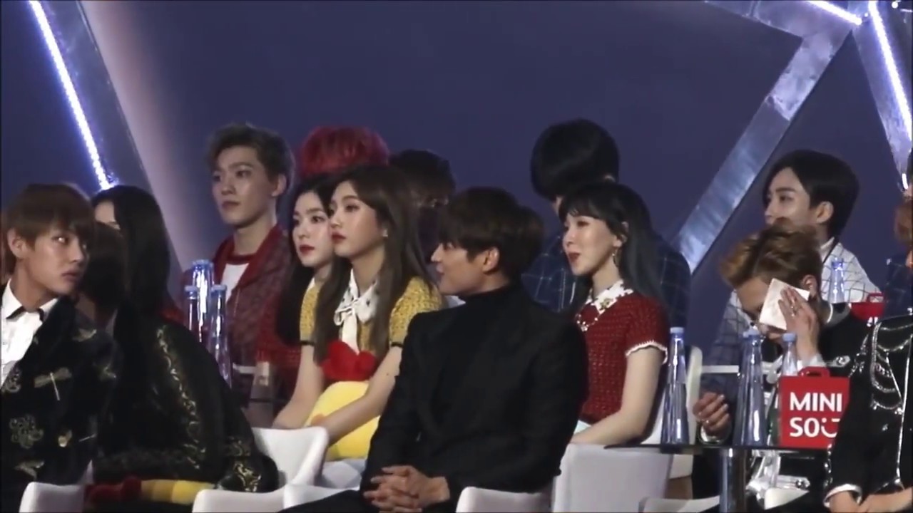 VSEUL moment Taehyung & Seulgi at GDA
