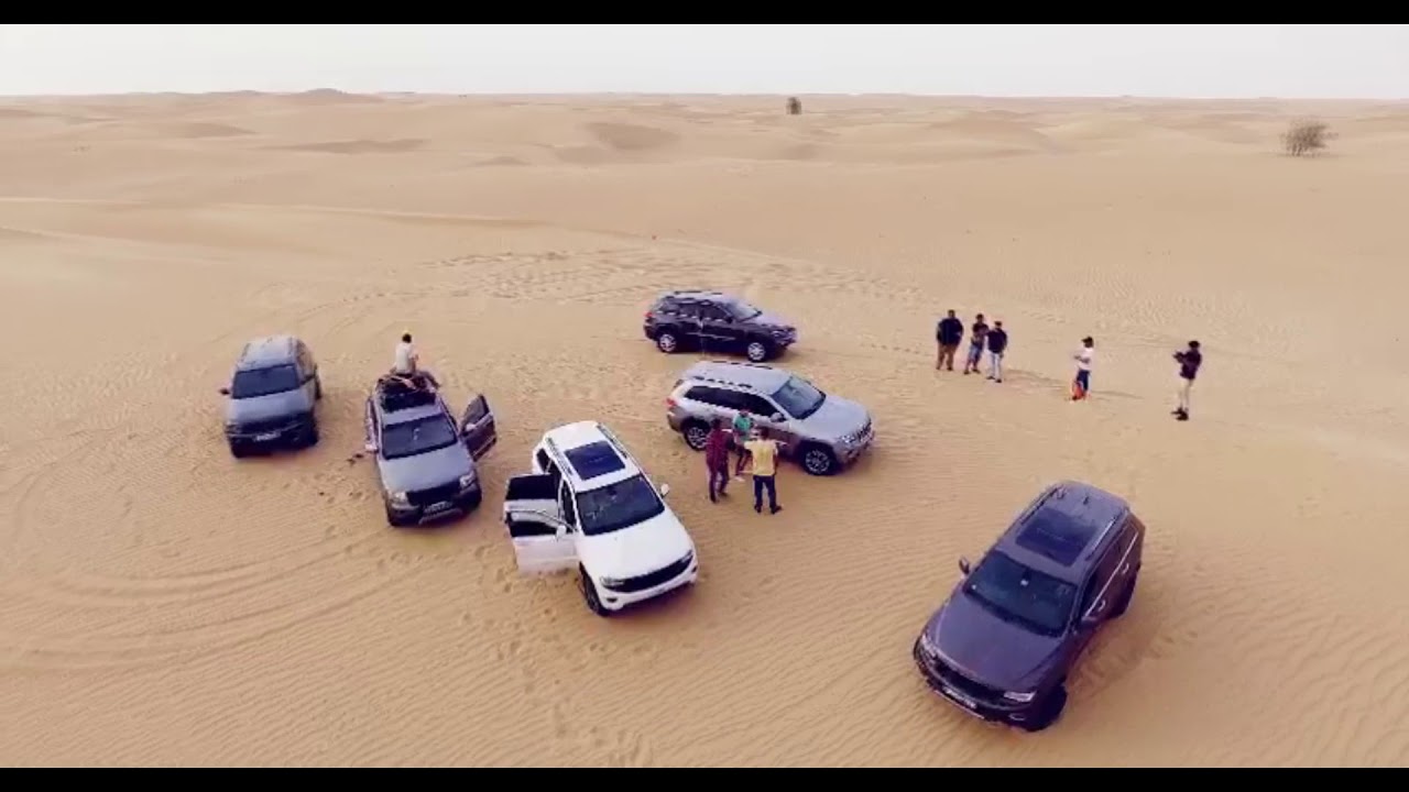 WK2 UAE - Grand Cherokee UAE Dune 