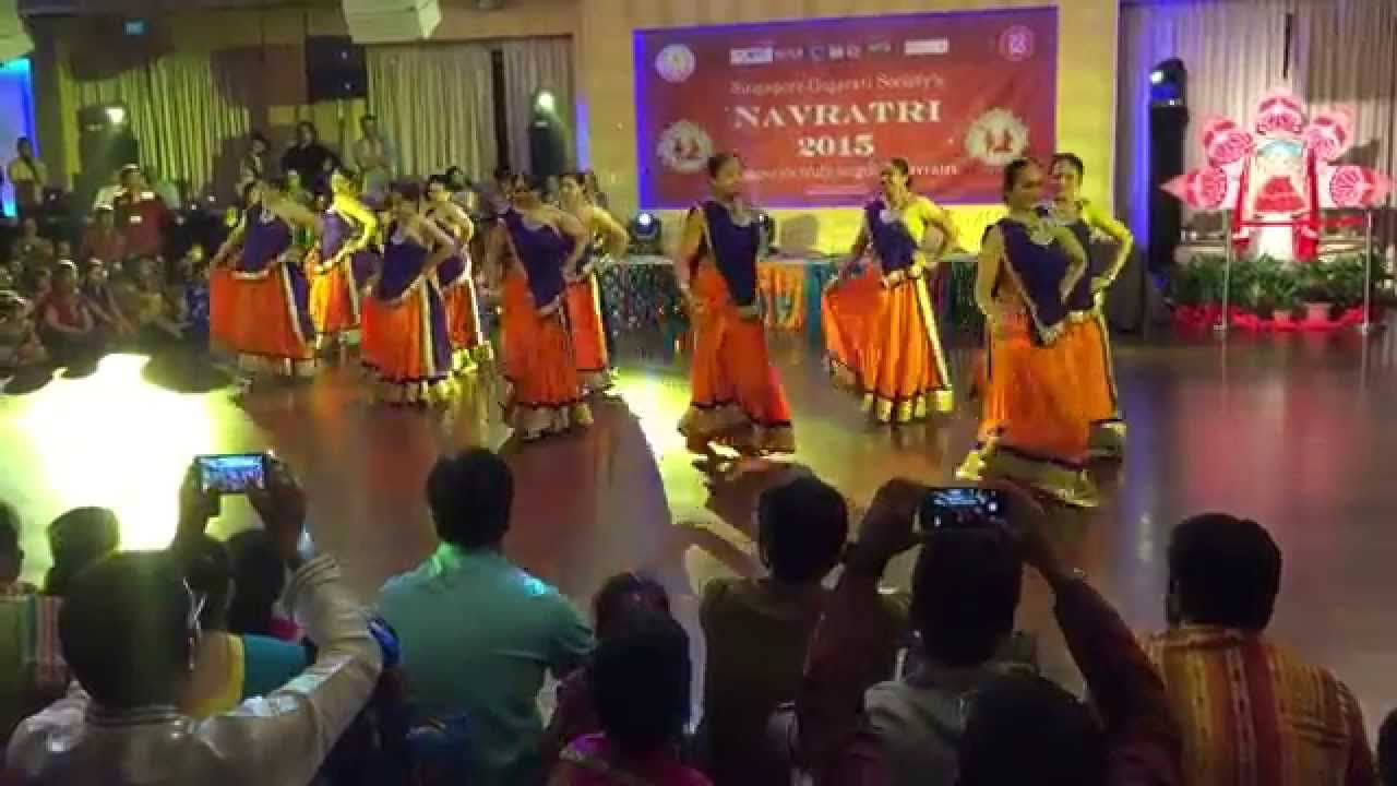 Saiyar halo ne garabe dance garba performance singapore gujarati society navratri 2015