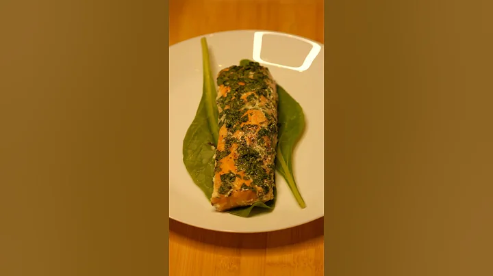 Baked salmon with spinach #tasty #cook #cooking #delicious #dish #еда #healthyfood #healthy #food