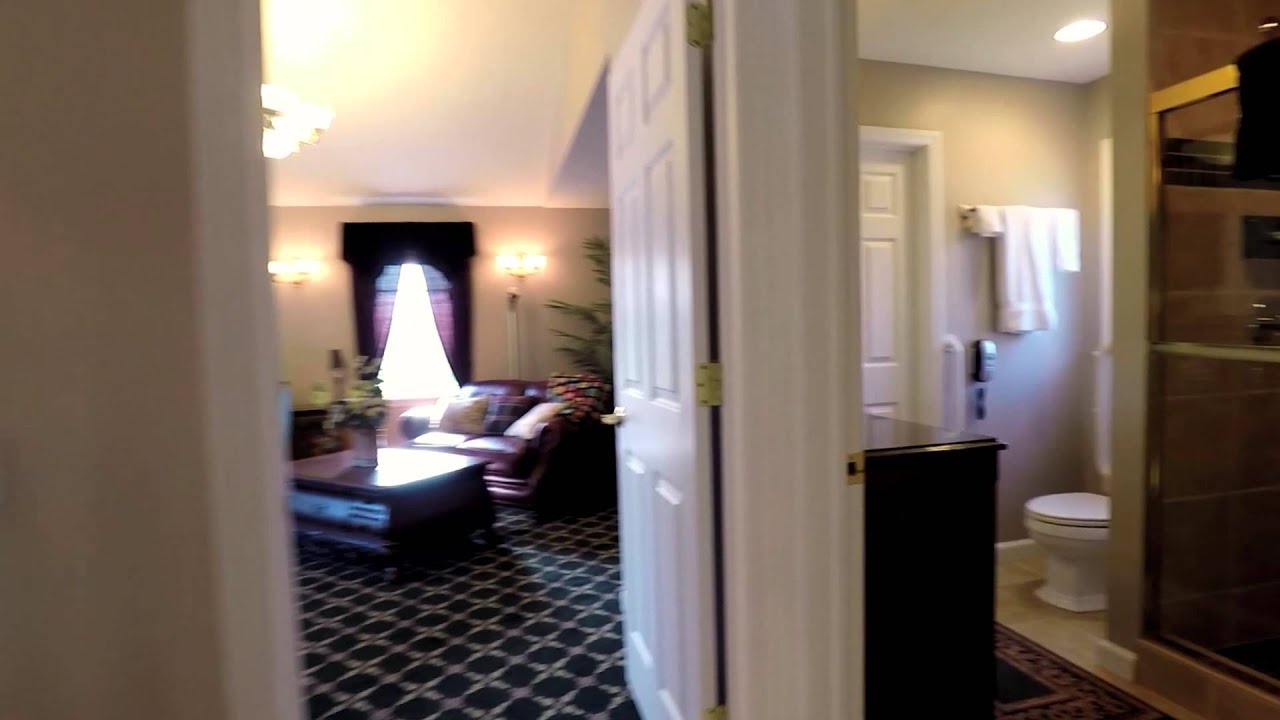 5352 Waldorf, Delton, MI (Wall Lake) YouTube