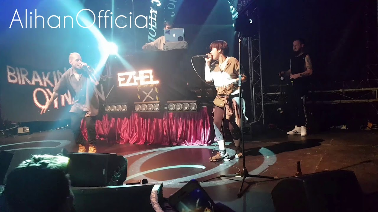 Ezhel Konseri ~ Bazen (ft. Emel) 07.04.2018 JollyJoker Ankara [1st Live Performance] #FreeEzhel