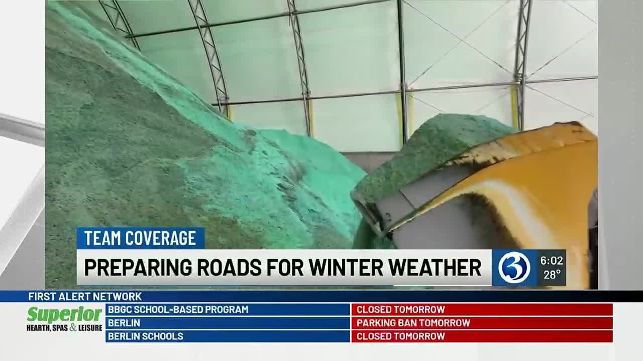 Crews preparing roads for winter weather in Connecticut - YouTube