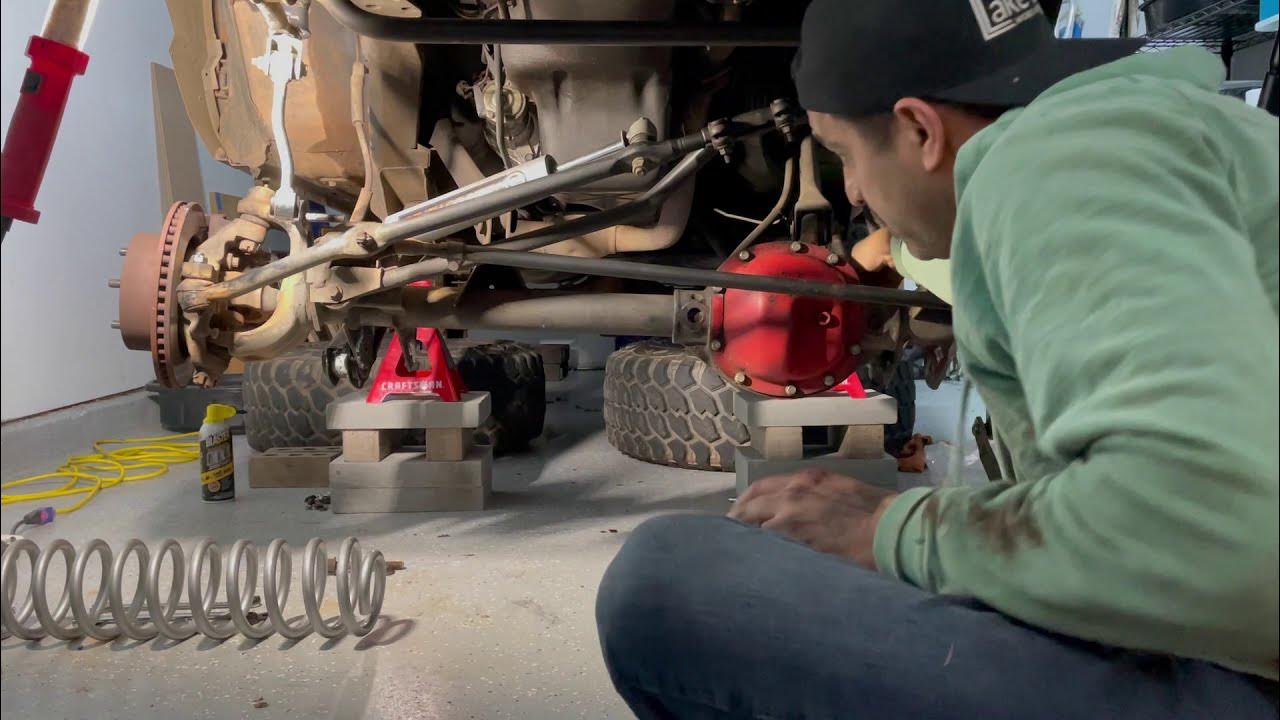 How to install coil springs and bump stops Jeep XJ YouTube