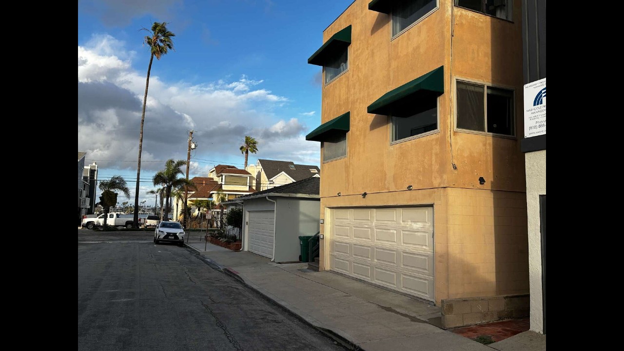 Apartment for Rent in Long Beach 1BR/1BA by Property Managers in Long Beach