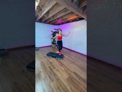 NEW Step Aerobics - Dolly and friends tribute ￼