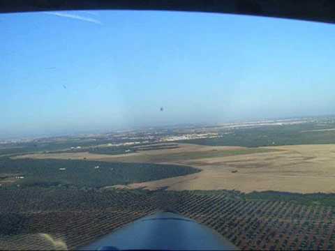 Tecnam P96 - Circuito de trfico en La Juliana pist...