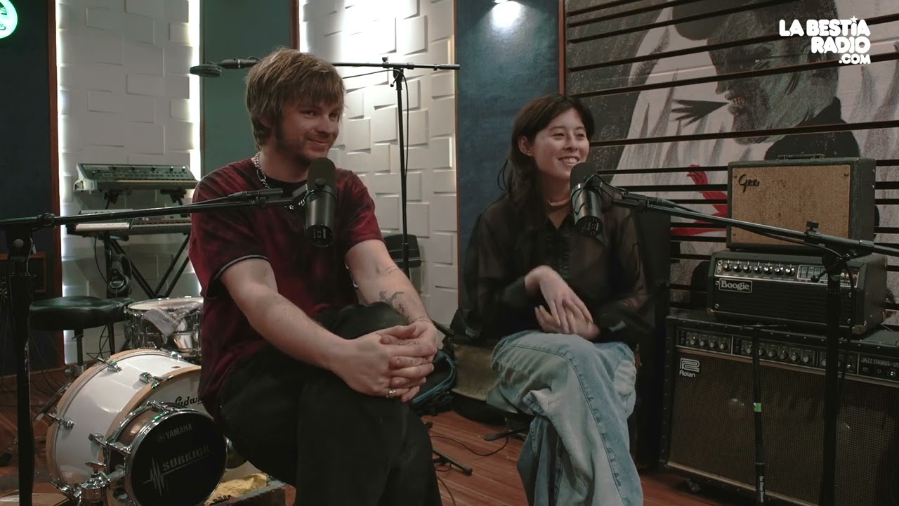 Water From Your Eyes en: Preguntas Cómodas