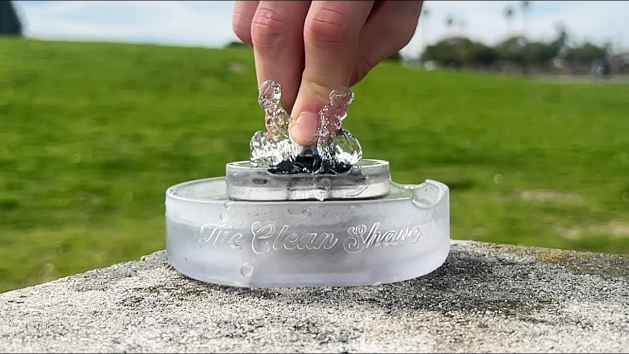 Razor Rinser - Goodbye to Clogged Razors and Dirty Sinks - YouTube