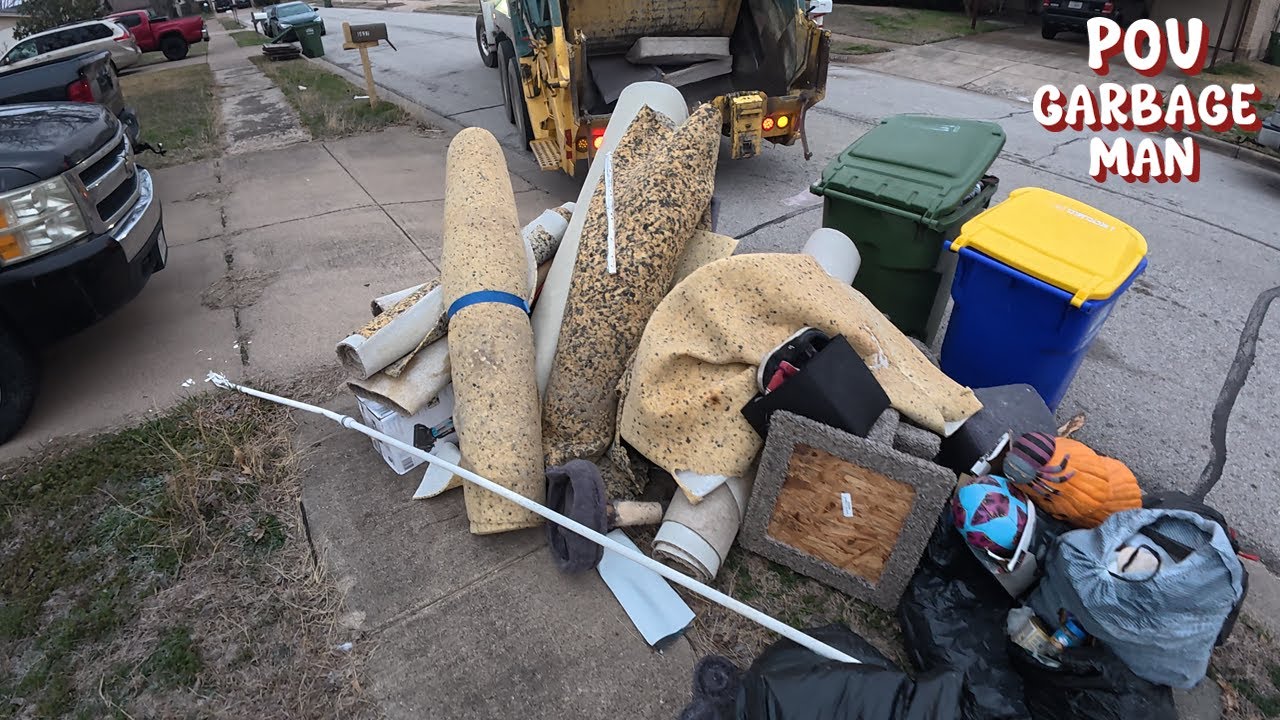 Rearloader Trash Truck in action - Garbage Man POV | 4K FULL UHD ASMR