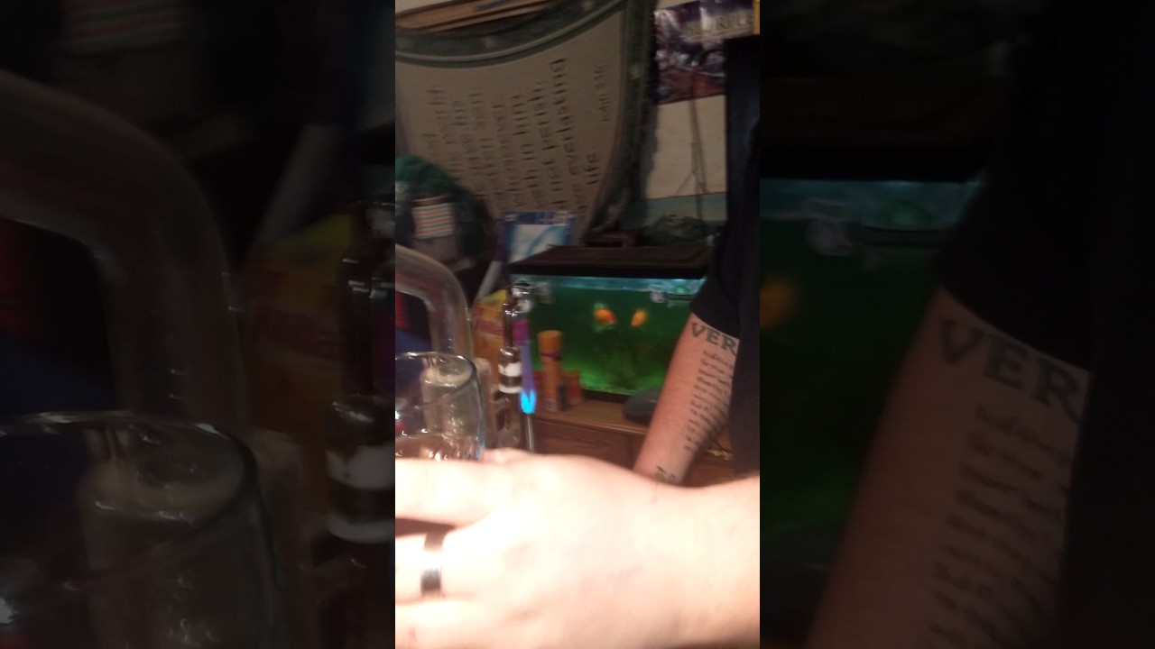 In Colorado we take dabs 21+ only