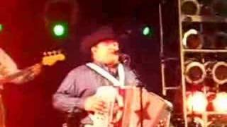 Intocable- Basto